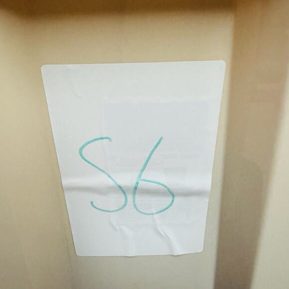 Ugg Dakota Tan Leather Lined Slip On Moccasins Womens Size 8 - Picture 8 of 9